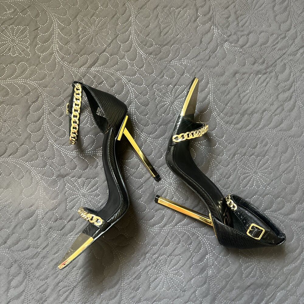 J Lo Binnie Black Sandal Gold Chain Strappy High Stiletto Heel US 6M/EU36.5 Sexy
